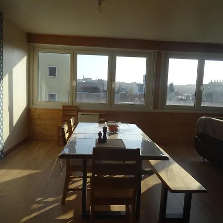 Hotel 85m² Hyper-centre Place Dalton *